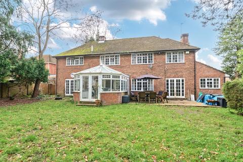 undefined, Ellesmere Road, Weybridge, KT13
