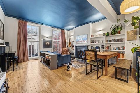 4 bedroom maisonette for sale, Camden Street, Camden NW1