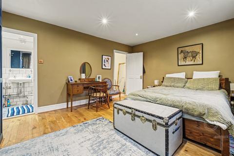 4 bedroom maisonette for sale, Camden Street, Camden NW1