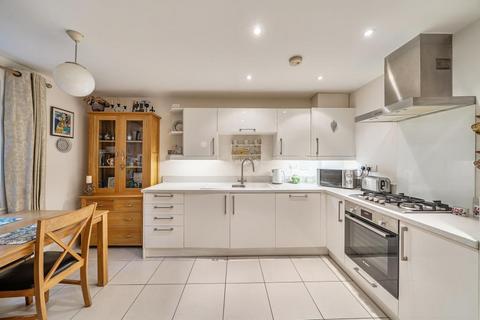 2 bedroom flat for sale, Krebs Gardens,  Iffley Fields,  OX4