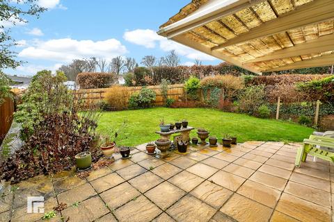 3 bedroom detached bungalow for sale, Maes-Y-Bryn, Radyr, Cardiff