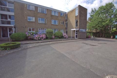 2 bedroom flat to rent, Eastbury Avenue, Northwood HA6