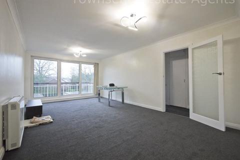 2 bedroom flat to rent, Eastbury Avenue, Northwood HA6