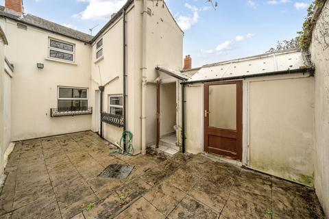 2 bedroom terraced house for sale, Burton Street, Gloucestershire GL50