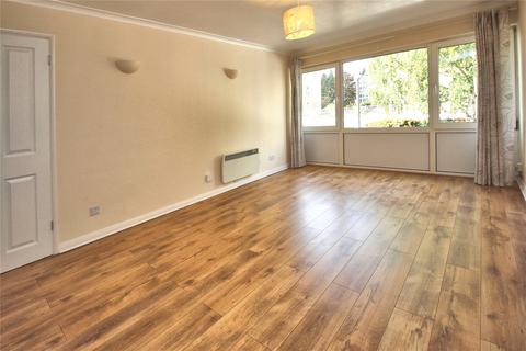 2 bedroom flat for sale, Ravenswood Court, Woking GU22