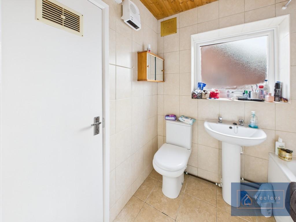 Bathroom 298a