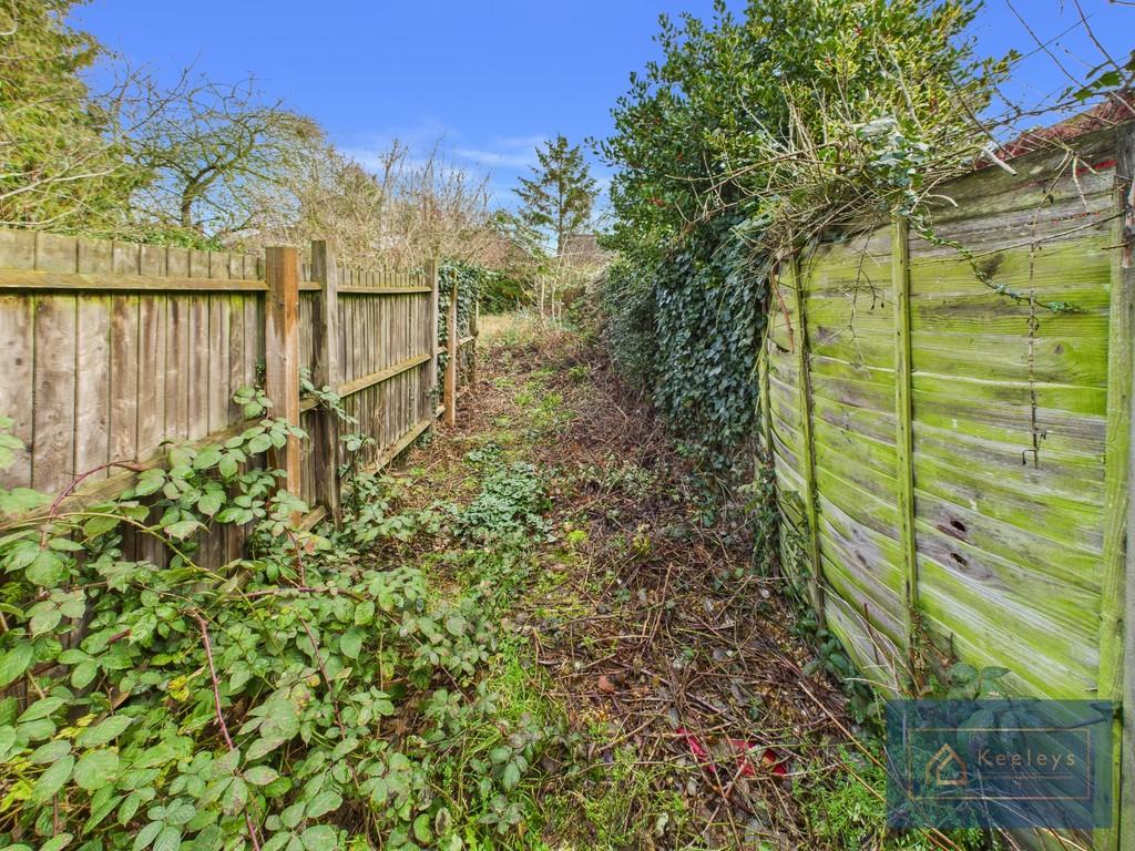 Access to Garden 298a