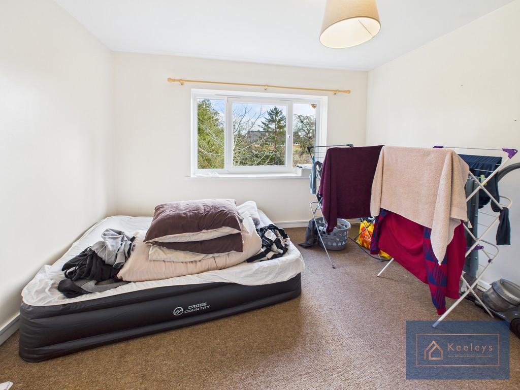 Bedroom 298a