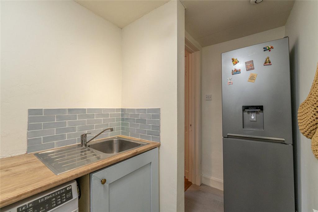 Kitchen Alt