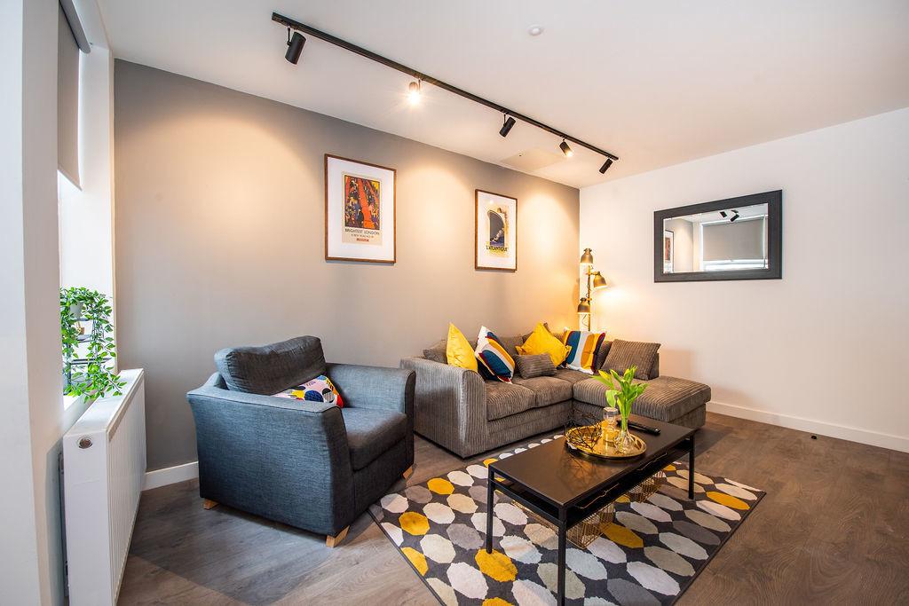 49 Halsbury Road-22