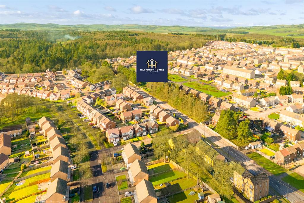 8 Troon Pl-Drone-0006.jpg