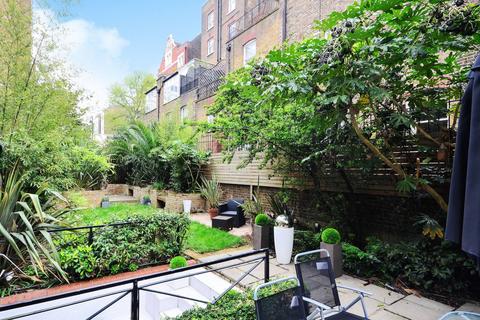 2 bedroom flat to rent, Courtfield Gardens, Earls Court, London, SW5