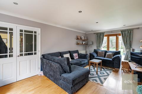 6 bedroom detached house for sale, Mercers Place, Kings Hill, ME19