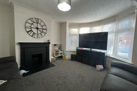 undefined, Broadlands Road