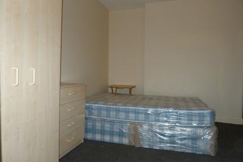 1 bedroom terraced house to rent, St Pauls Avenue, Willesden Green