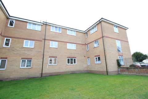 2 bedroom apartment to rent, Viceroy Close, Colchester