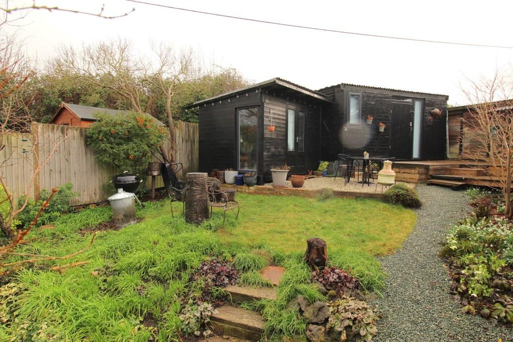Summer house