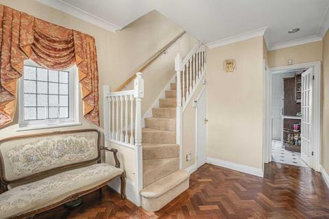 3 bedroom semi-detached house for sale, Gloucester Gardens, Cockfosters, EN4