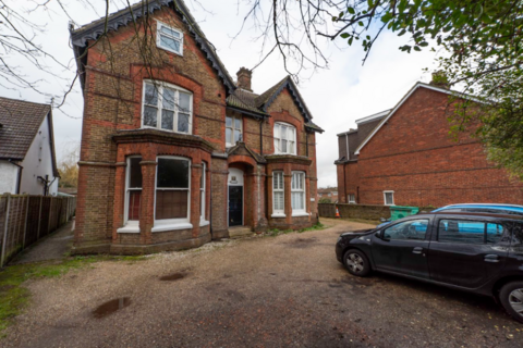 2 bedroom flat for sale, Frenches Road, Surrey RH1