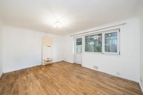 undefined, Dorset Gardens, Mitcham