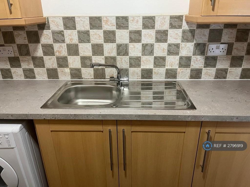 Fitted Kitchen New Sink