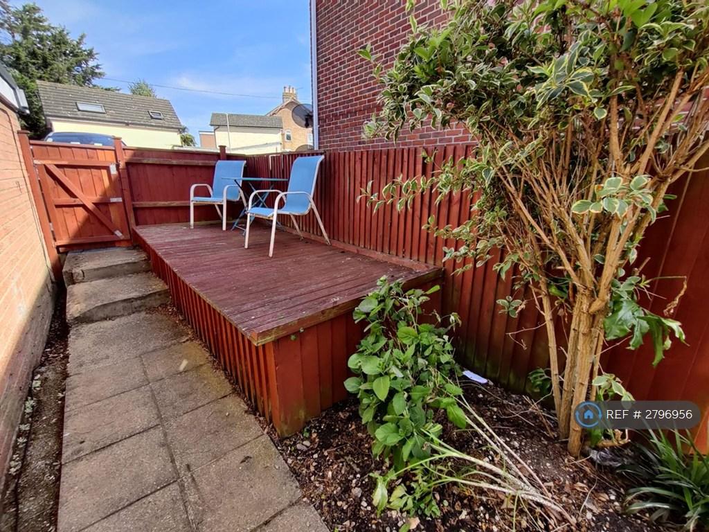 Courtyard Garden