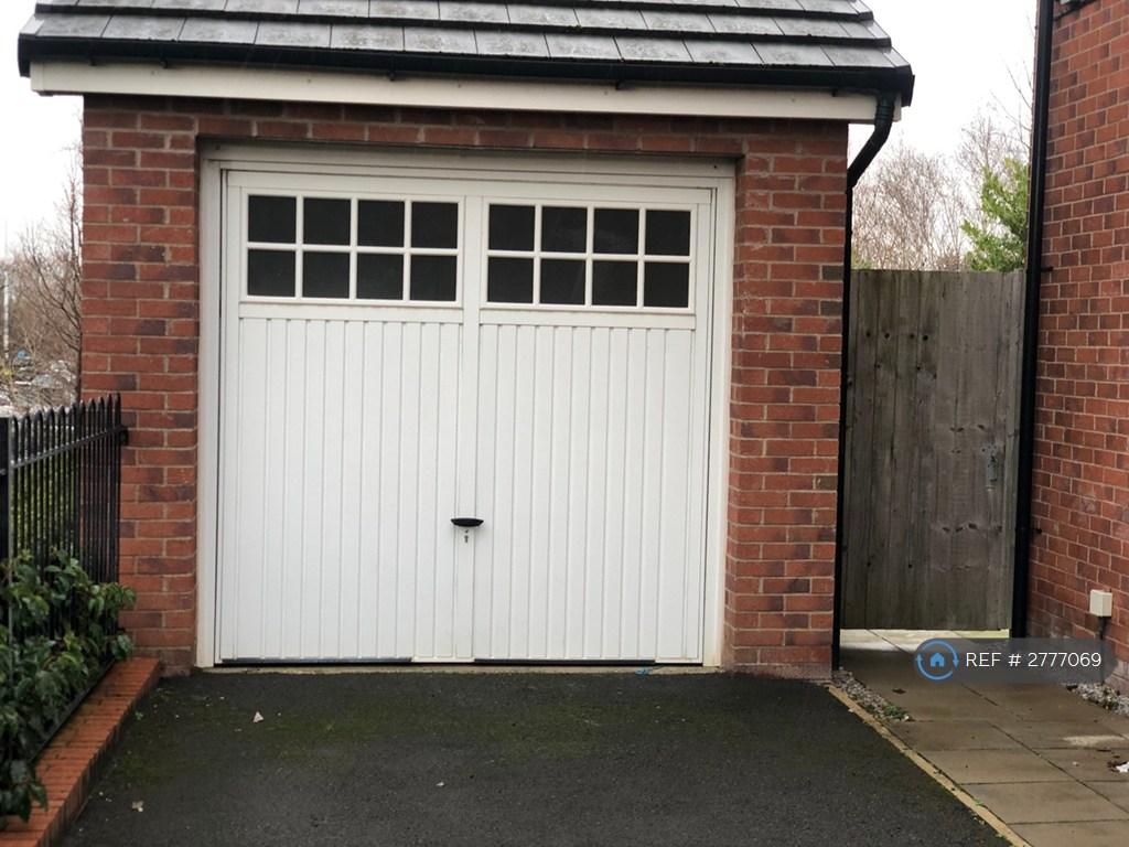 External Garage