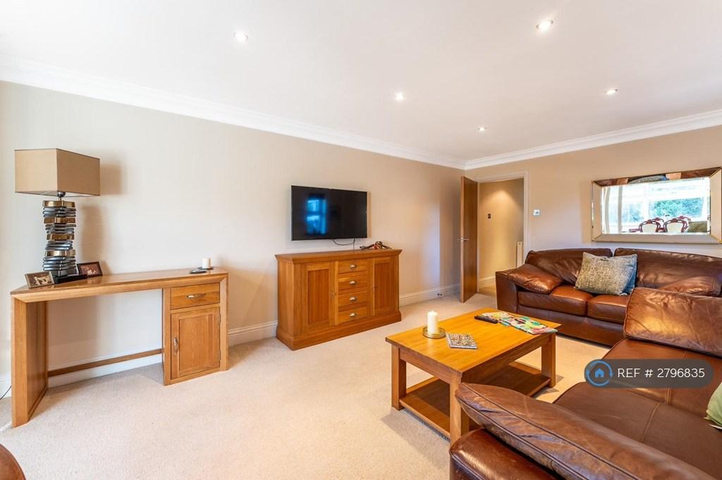 Flat 2 Lounge