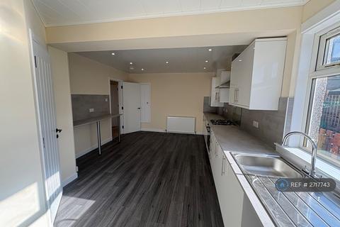undefined, Slade Gardens, Kirriemuir, DD8