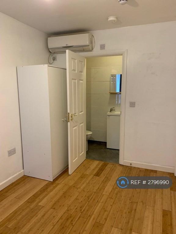 Double Ensuite Room 1