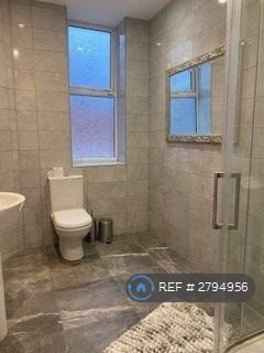 Upstairs Bathroom
