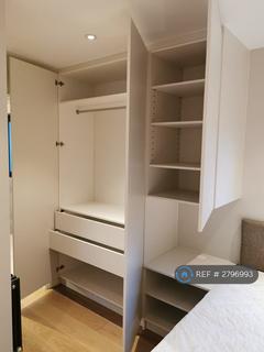 1 bedroom flat to rent, Wandsworth Road, London, SW8