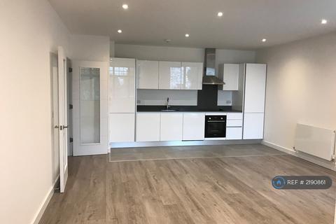 2 bedroom flat to rent, Finchley Road, London, NW11
