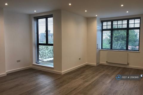 2 bedroom flat to rent, Finchley Road, London, NW11