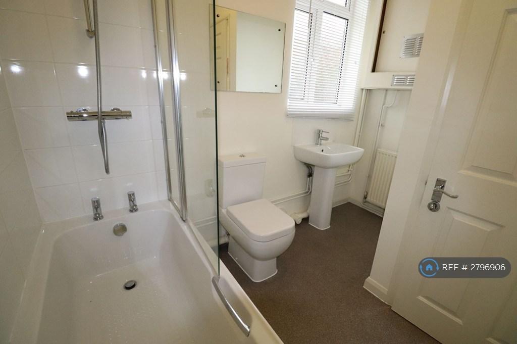 Ground Floor Bathroom
