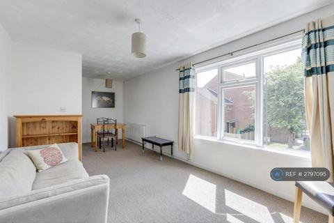 1 bedroom maisonette to rent, St Saviours Gardens, Nottingham, NG2