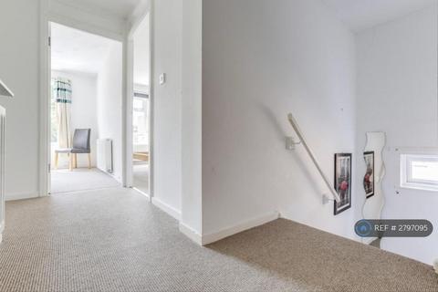 1 bedroom maisonette to rent, St Saviours Gardens, Nottingham, NG2