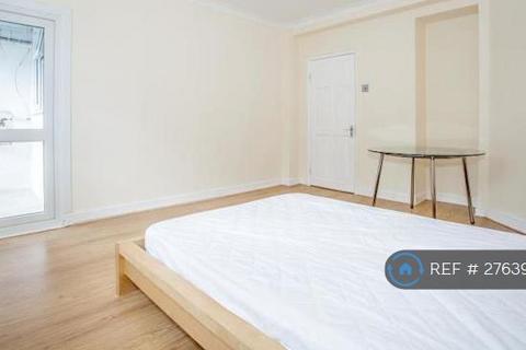 2 bedroom flat to rent, Australia Road, London, W12