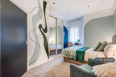undefined, Kelvin Grove, Liverpool, L8