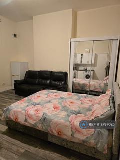 1 bedroom flat to rent, Emanuel Avenue, London, W3