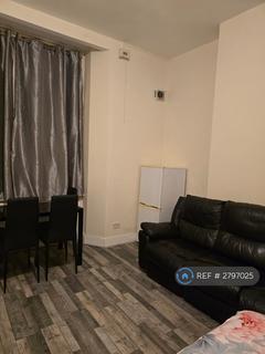 1 bedroom flat to rent, Emanuel Avenue, London, W3