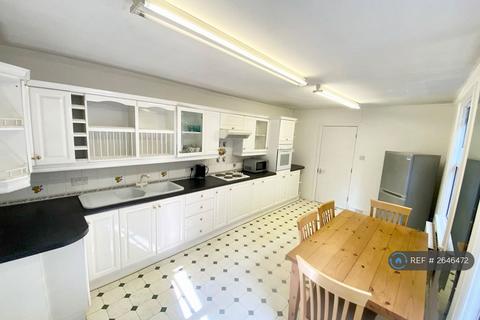 undefined, Crondace Road, London, SW6
