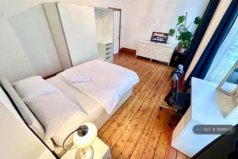 undefined, Crondace Road, London, SW6