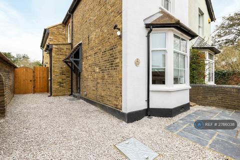 3 bedroom semi-detached house to rent, Church Villas, Staines-Upon-Thames, TW18