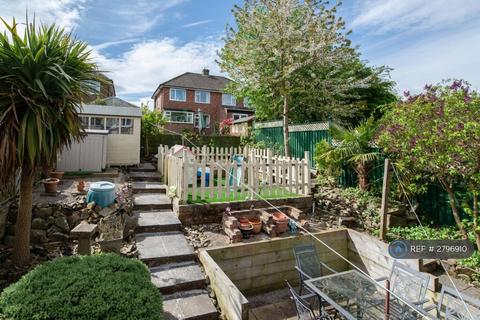 undefined, Roundhill Mount, Bingley, BD16