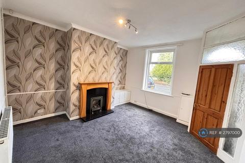 2 bedroom terraced house to rent, Ainsworth Road, Bury, BL8