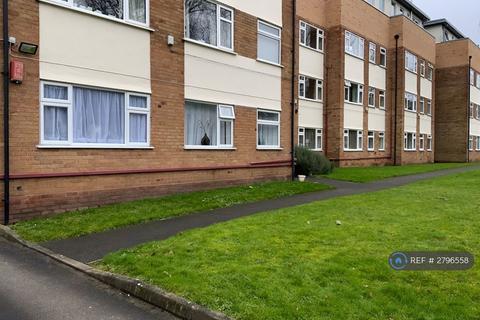 2 bedroom flat to rent, Sinclair Court, Birmingham, B13