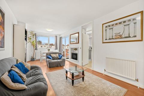 2 bedroom flat for sale, Grove End House, Grove End Road, St John's Wood, London