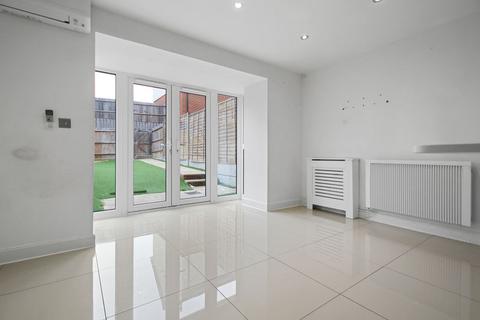 undefined, Foster Drive, Dartford