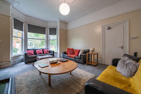 undefined, Ash Grove, Leeds